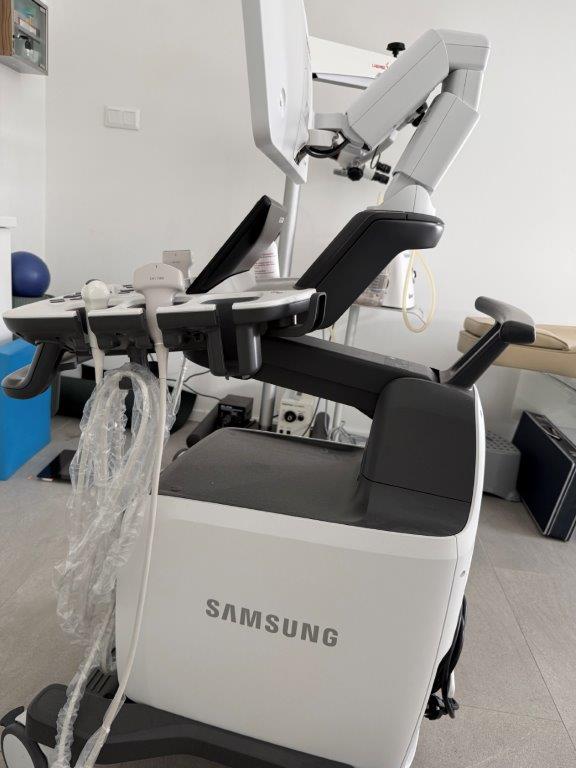 Használt Samsung HS50 ultrahang radiológiai kiépítésben Használt Samsung HS50 ultrahang radiológiai kiépítésben