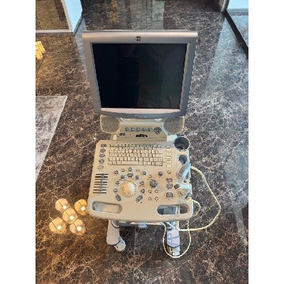 Használt GE LOGIQ P5 színes Doppler ultrahang